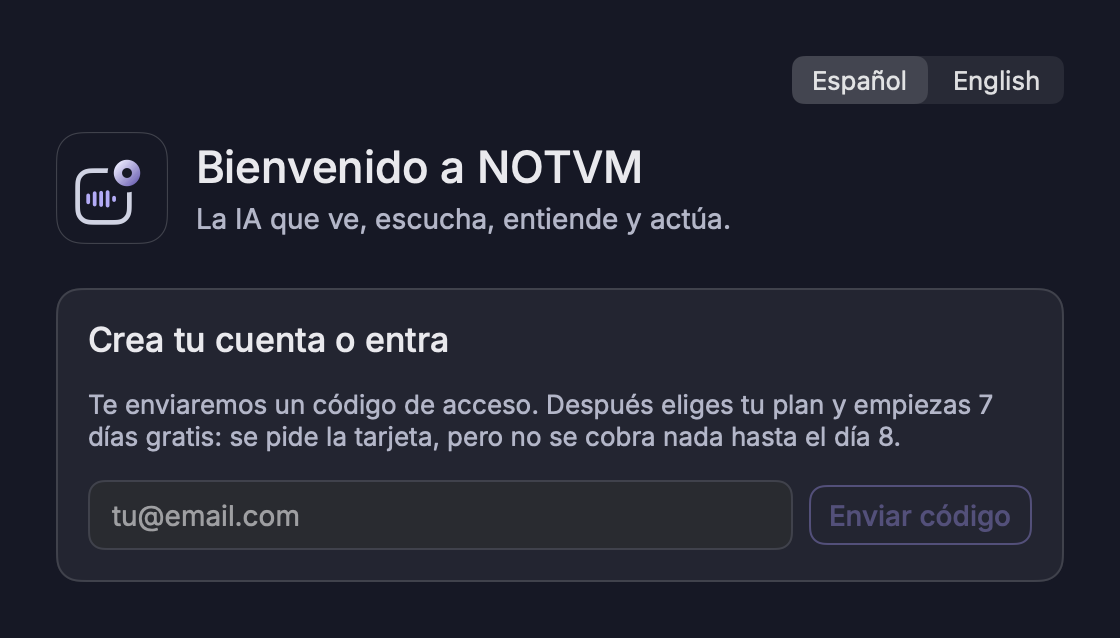 La primera vez solo aparece esta pantalla: escribe tu email y te llegará un código de 6 cifras.