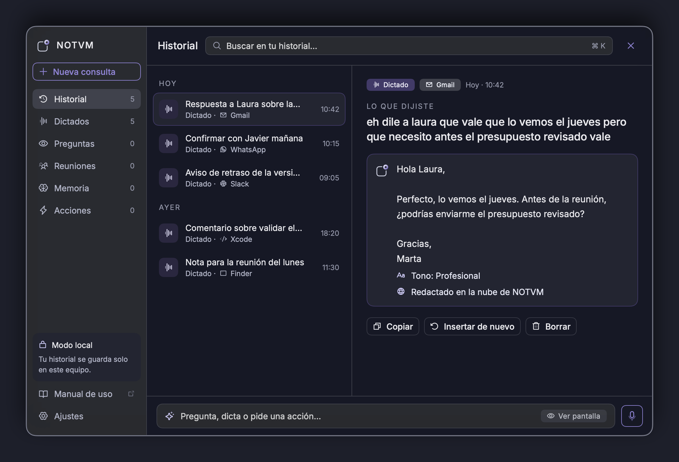 El panel: secciones a la izquierda, historial en el centro, detalle a la derecha y el cuadro para preguntar abajo.